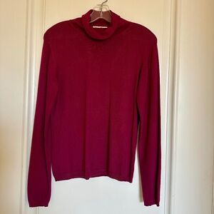 Eddie Bauer Cranberry Turtleneck Sweater – Women’s Size M